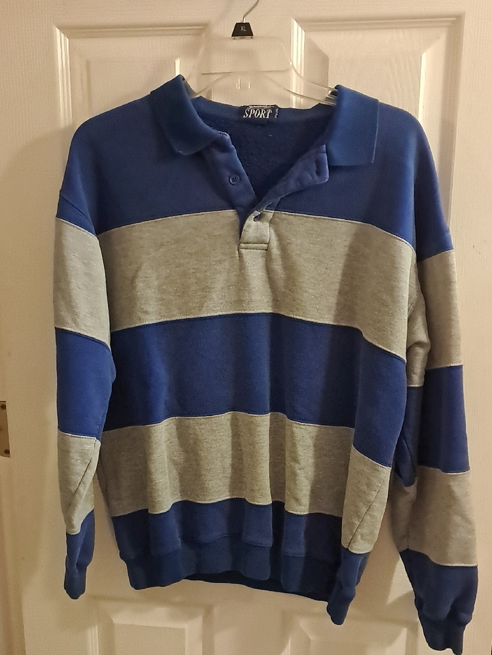 Sporto Blue and Gray Striped V-Neck Pullover Sweater